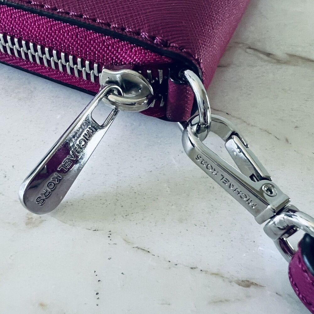 MICHAEL KORS Maroon Leather Multi Function Phone Zip Wallet Wristlet - Picture 4 of 7